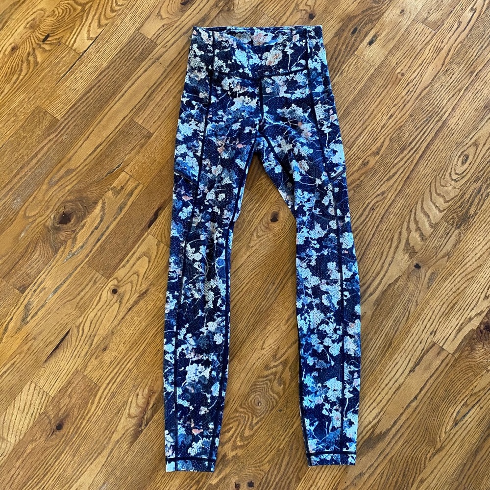 LuLu Lemon leggings, new without tags.